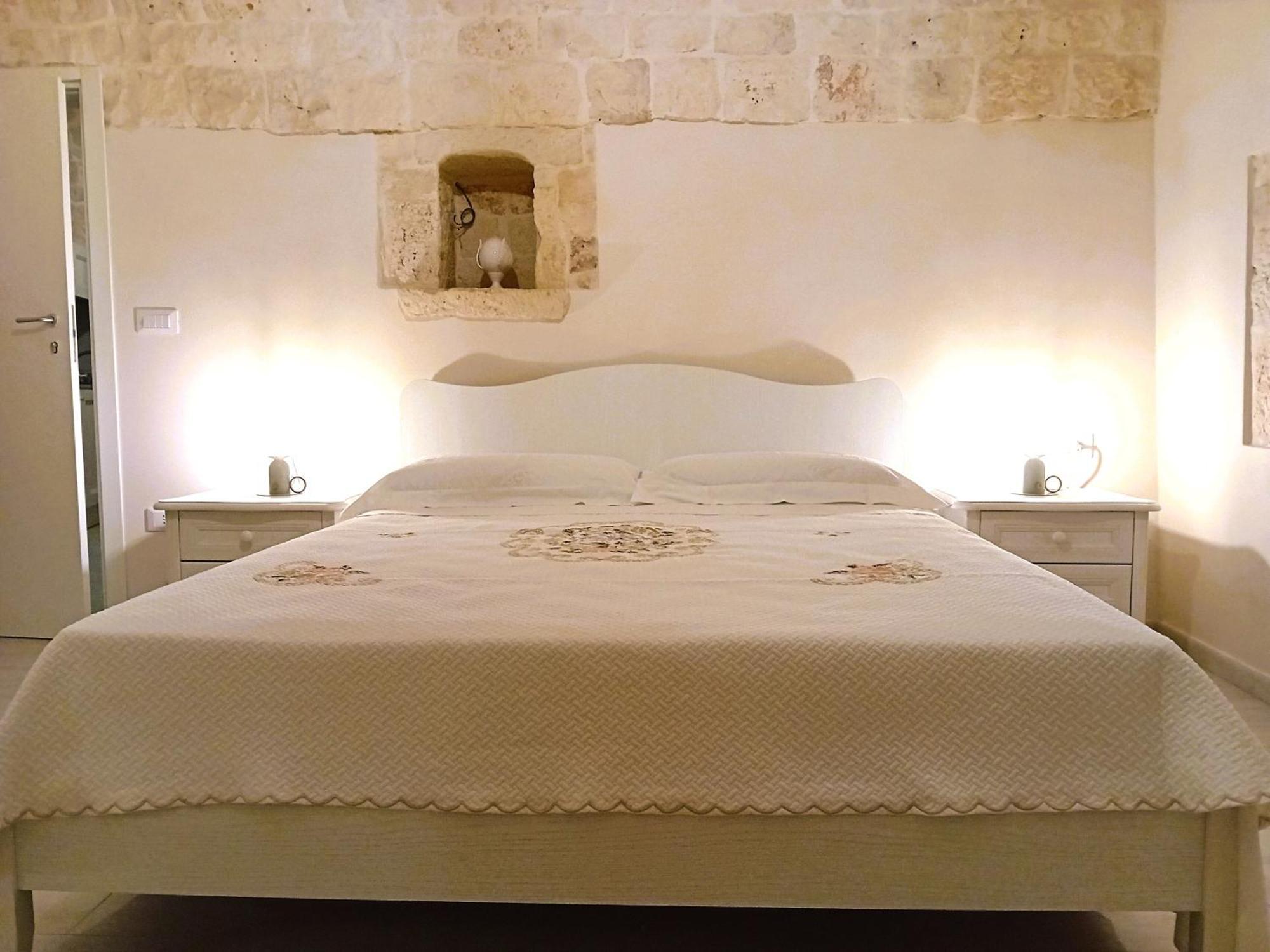 Готель Pietra Di Puglia Монополі Екстер'єр фото